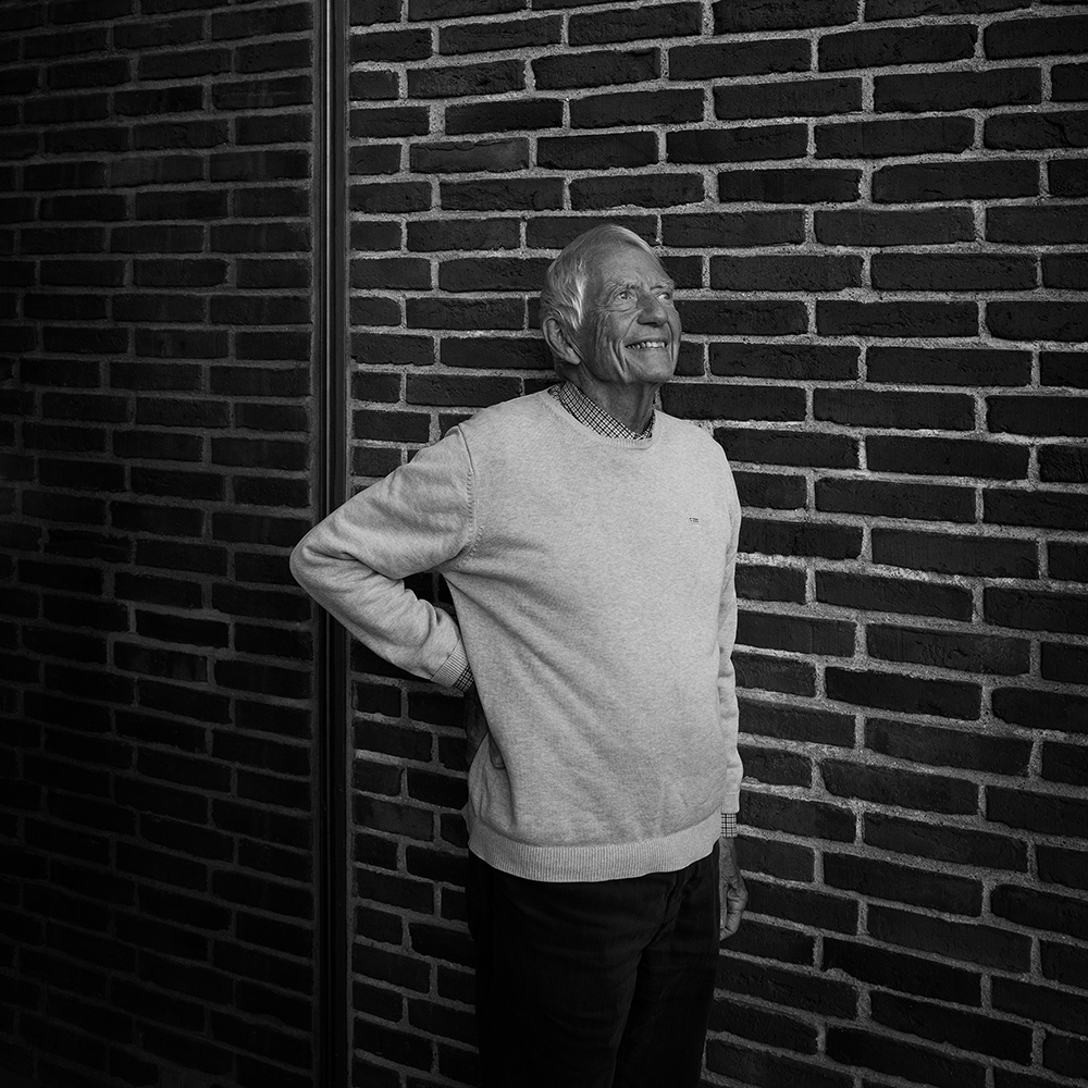 NORM ARCHITECTS D LINE KNUD HOLSCHER L1020323