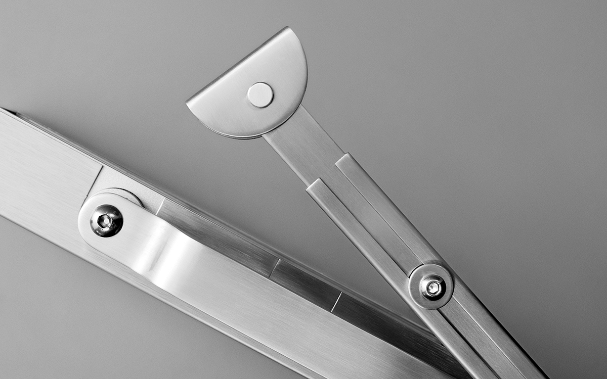 Rack-and-pinion door closer | Knud Holscher collection | d line