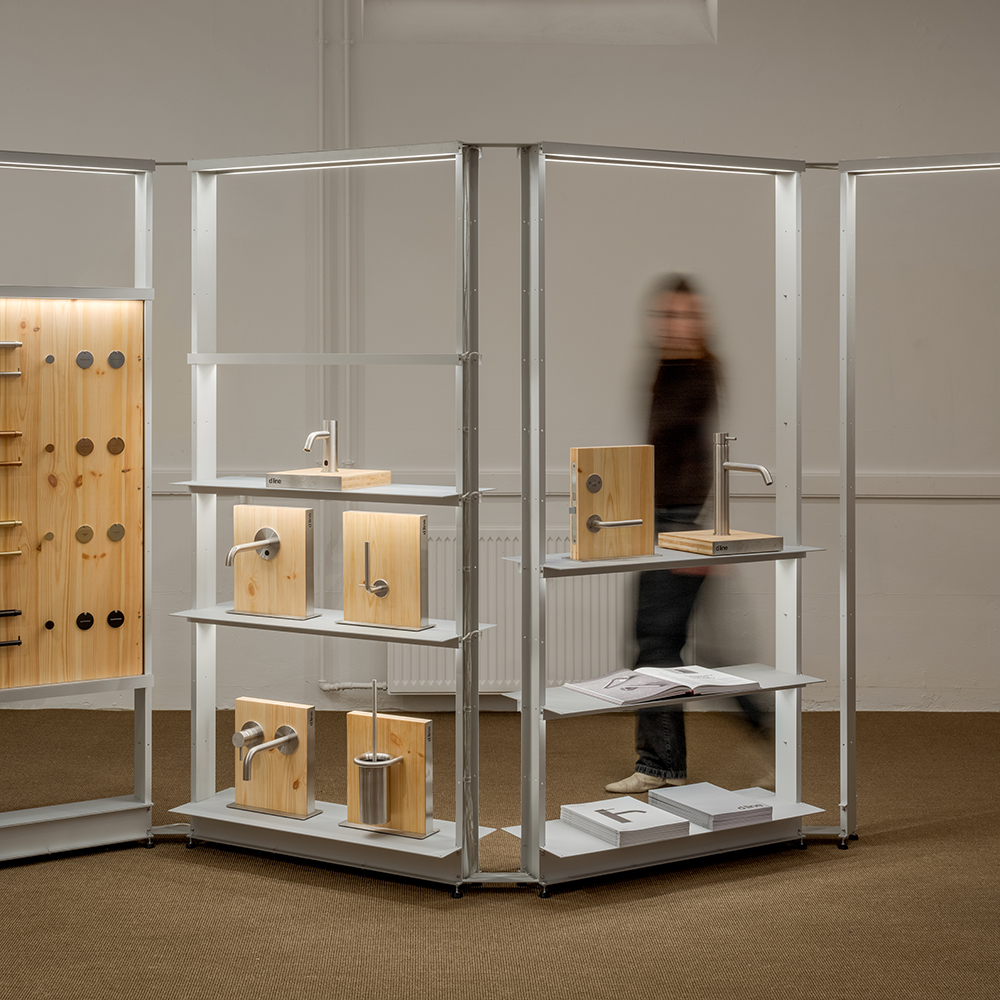 D Line Archival Studies 003 Photo By David Stjernholm